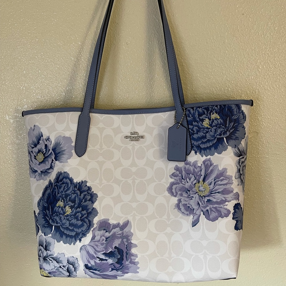 City Tote  With Kaffe Fassett Print